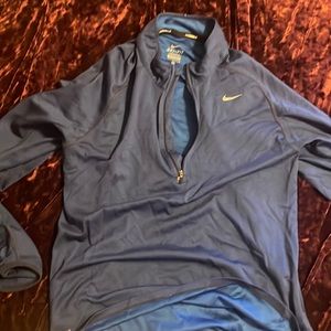 Nike pullover